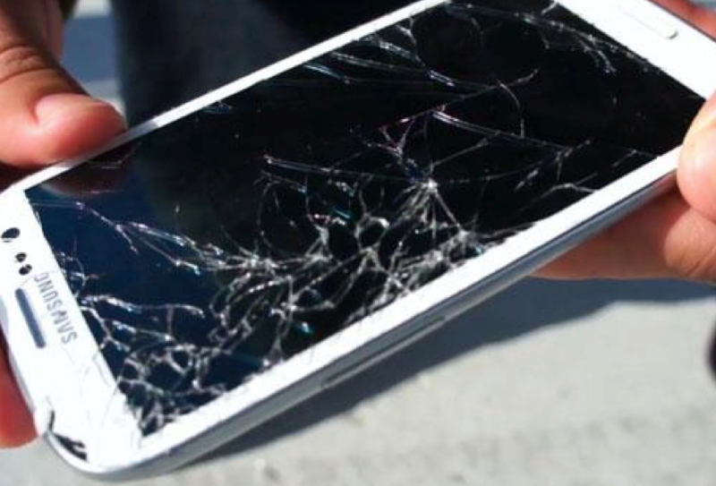 Samsung-Galaxy Cracked Glass Fix